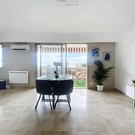 Les Pins Detente & Apartman